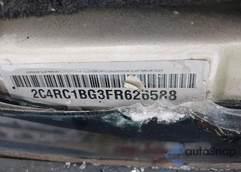 2015 Chrysler Town & Country Touring from USA, damaged, VIN 2C4RC1BG3FR626588